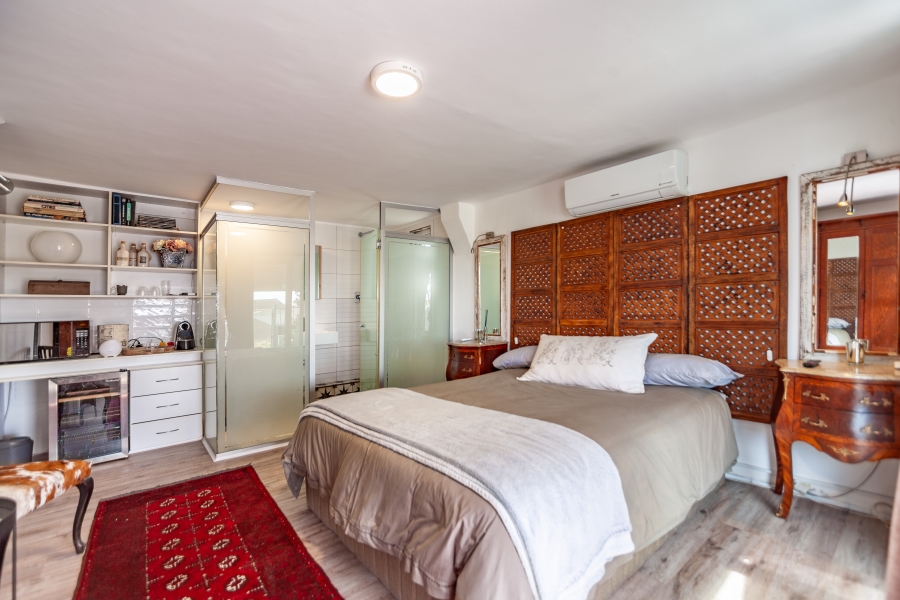 3 Bedroom Property for Sale in Woodstock Western Cape